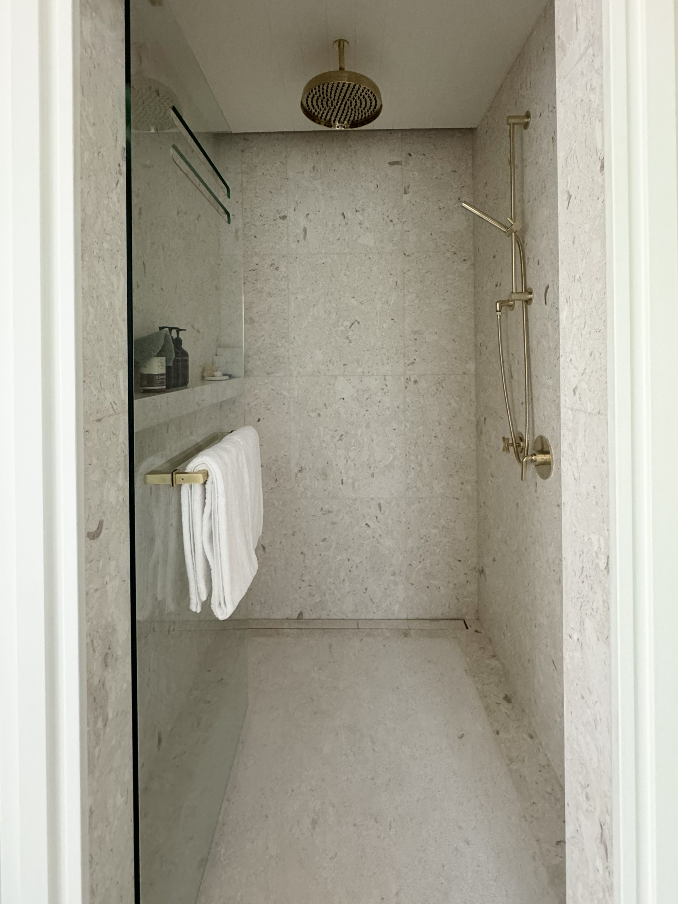 Perla Marble Project